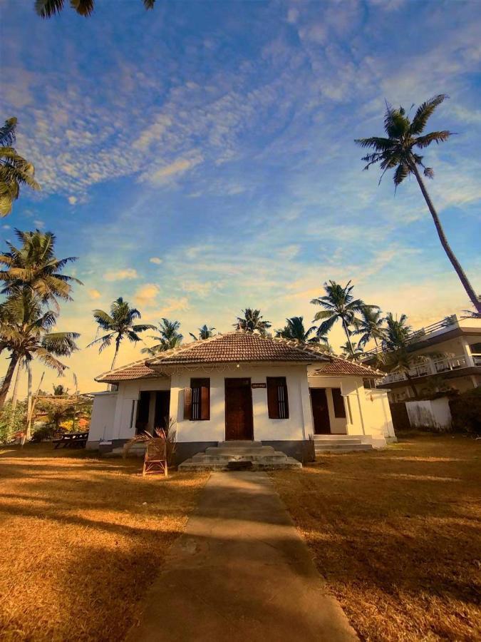 Villa Vibes Beach House à Varkala Extérieur photo